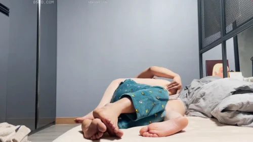 เย็ดสด ห้องนอน สาวอวบ สาวจีน ยกขาเย็ด ผิวขาว นัดเย็ด คลิปหลุด กับแฟน 